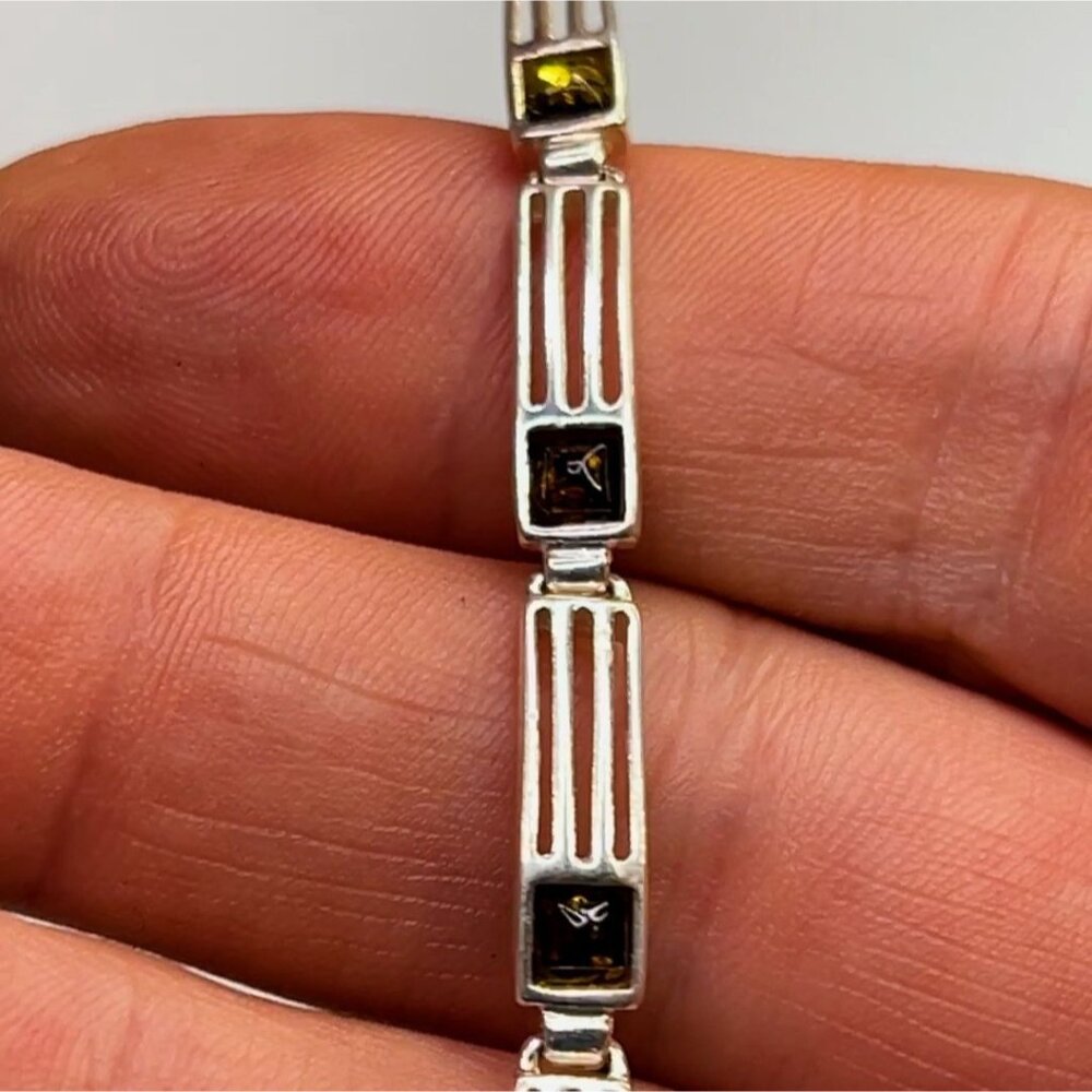 Baltic Amber & Sterling Silver 925 Bracelet With Rectangular Link Design - Picture 6 of 13